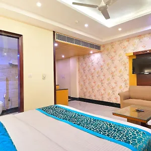 3* ホテル Hari Piorko - Just A Min Away From New Railway Station